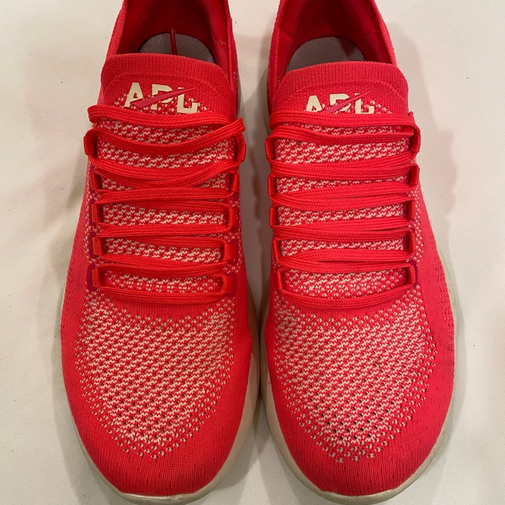 APL TechLoom Breeze - Hot Pink!